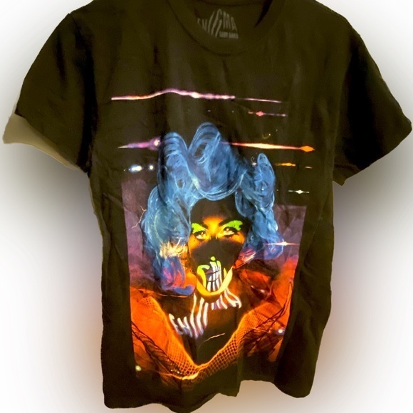 Tops - Lady Gaga Enigma live in vegas shirt S